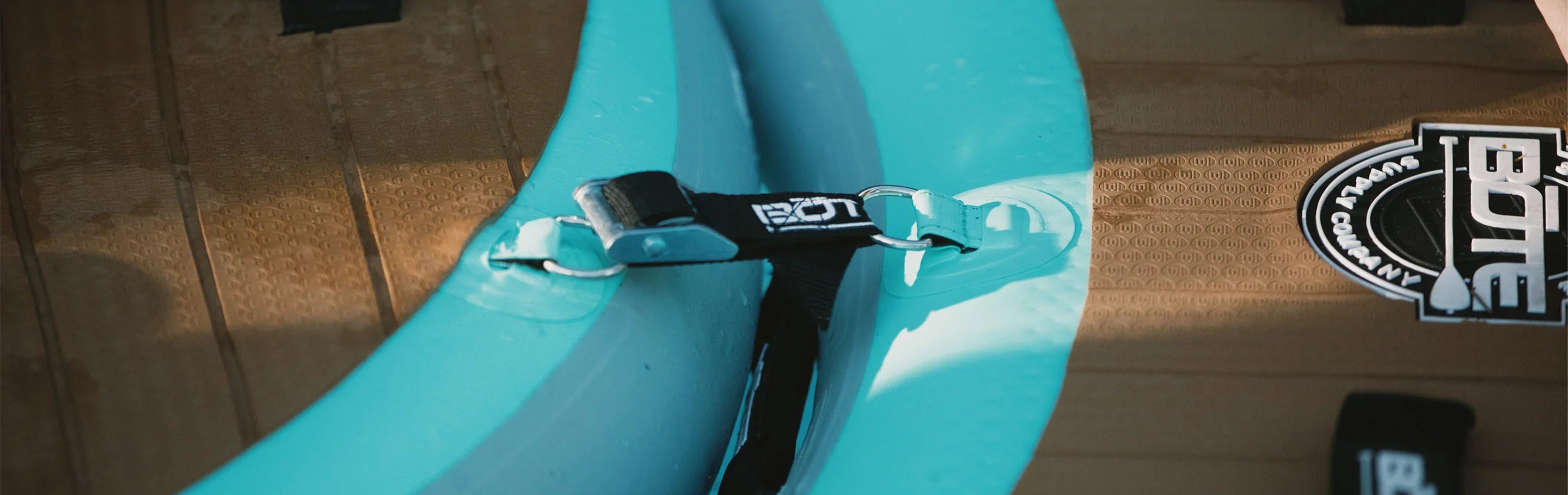 Bote docks and hangout floats connected as a kit