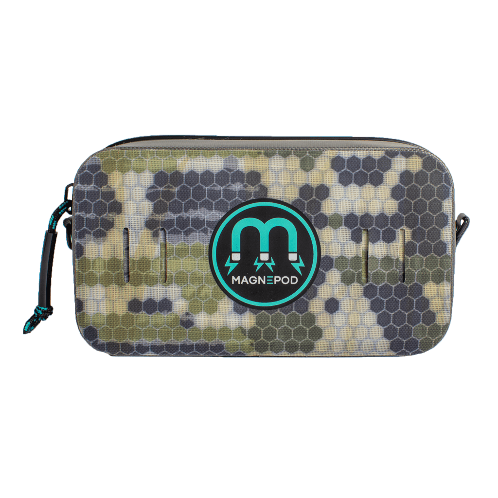 Front close-up of Verge Camo Hitchhiker with Magnepod patch and hex camo print.